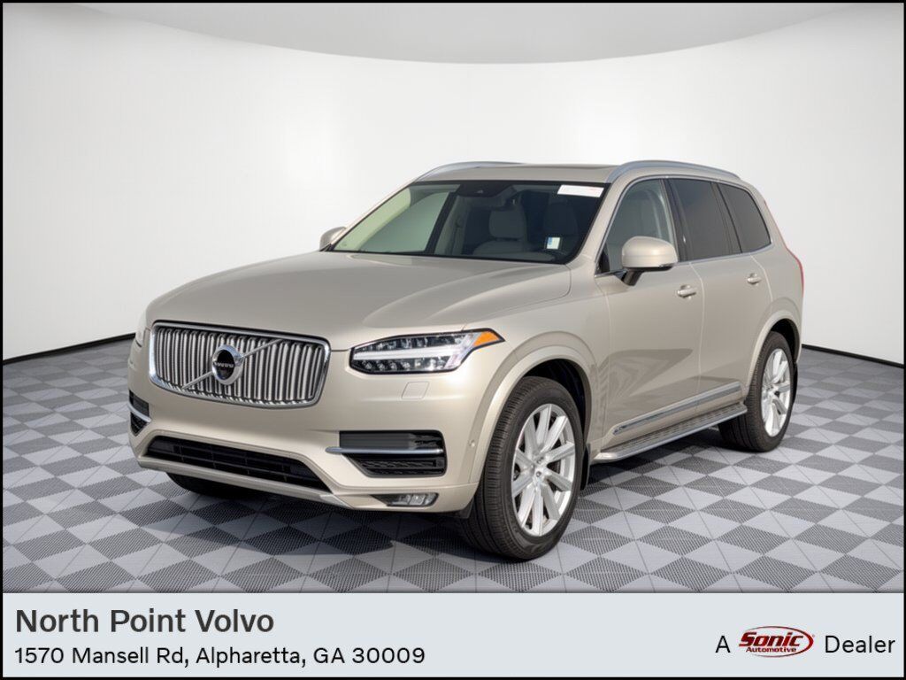 2016 VOLVO XC90