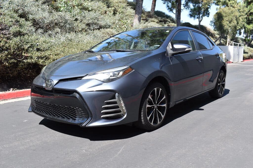 2019 TOYOTA Corolla