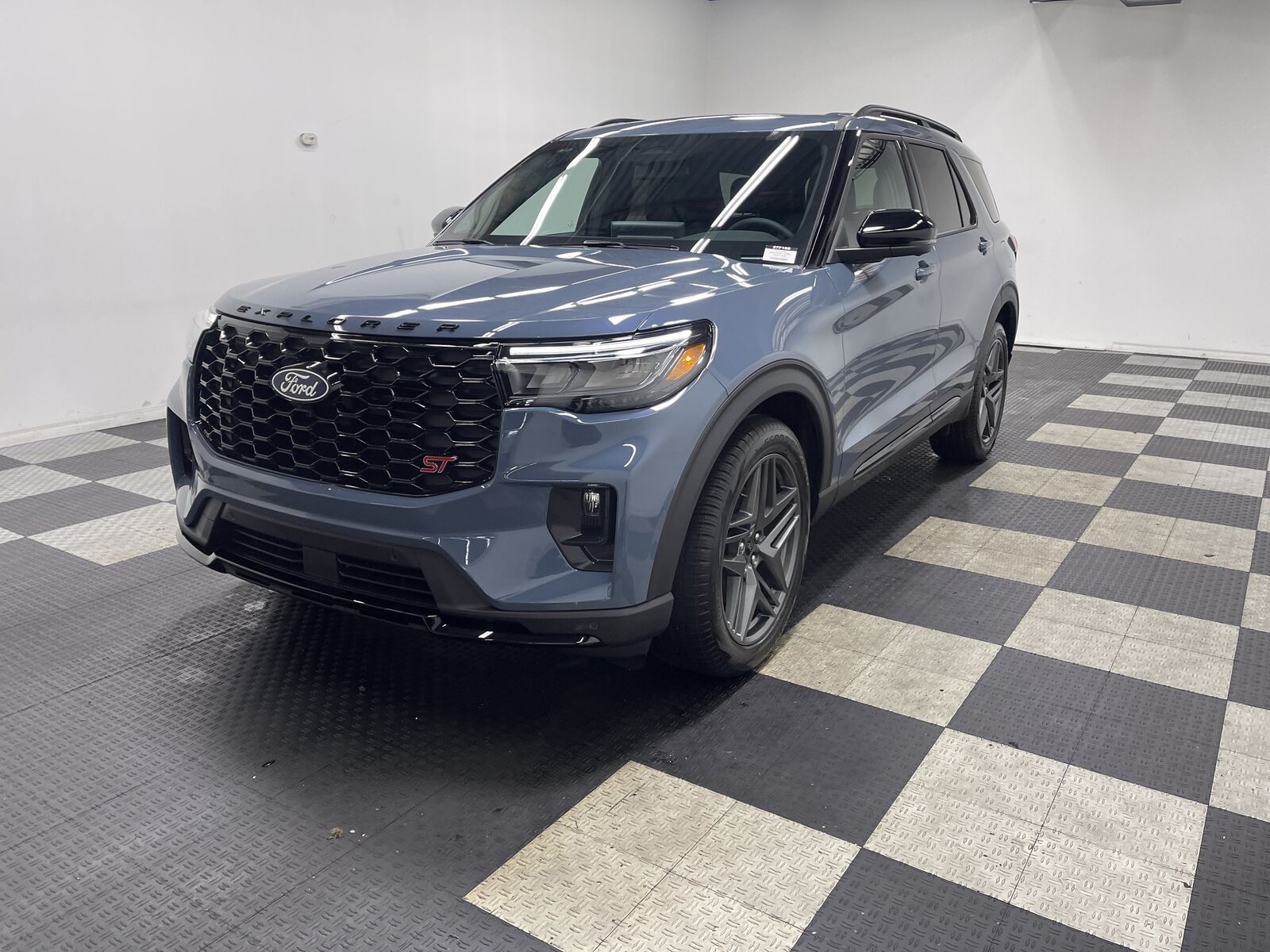 2027 FORD Explorer
