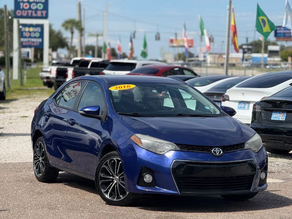 2016 TOYOTA Corolla