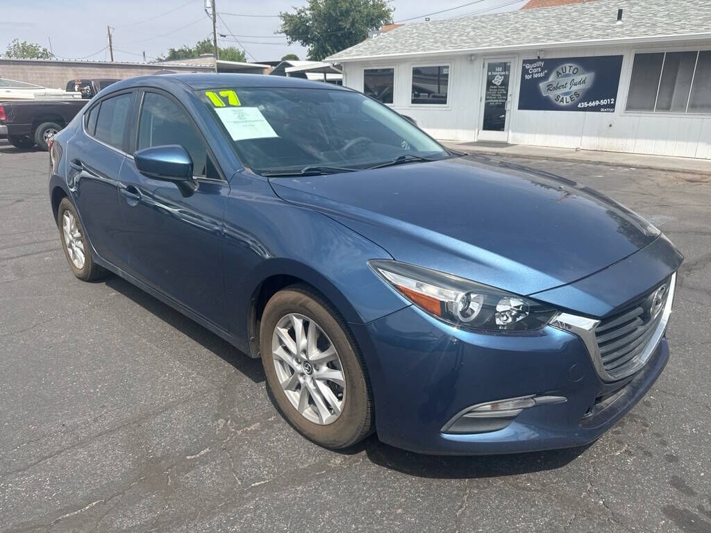 2017 MAZDA Mazda3