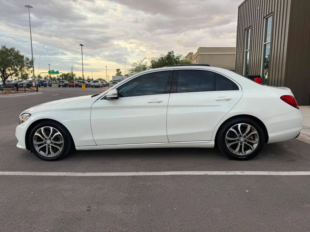 2016 Mercedes-Benz C-Class