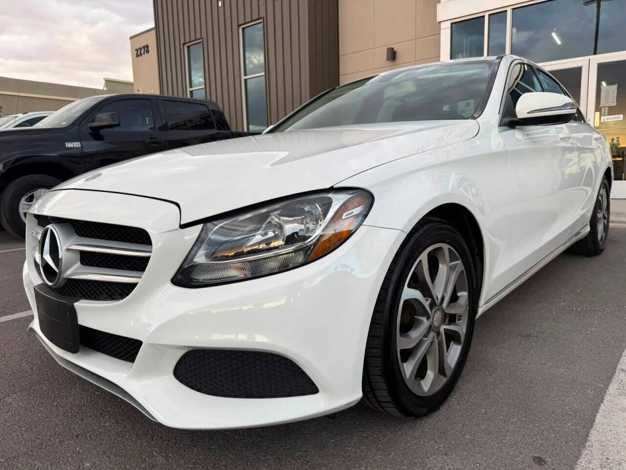 2016 MERCEDES-BENZ C-Class