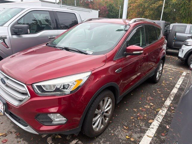 2017 FORD Escape