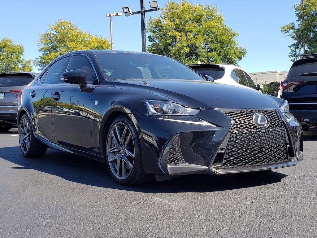 2020 LEXUS IS