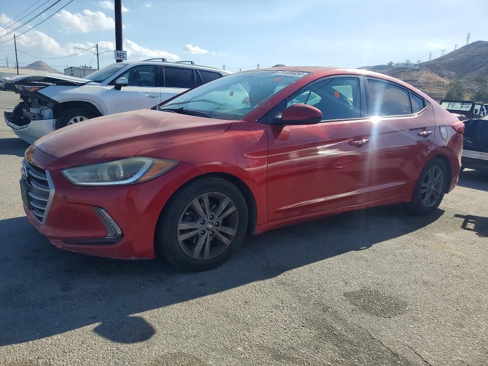 2017 HYUNDAI Elantra