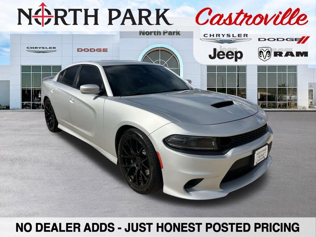 2022 DODGE Charger