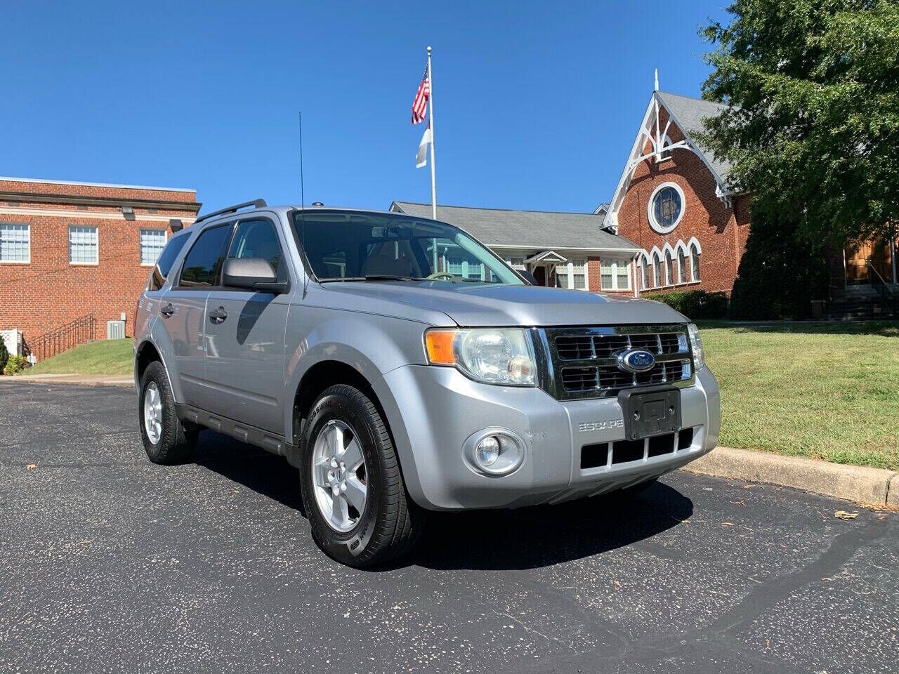 2010 FORD Escape