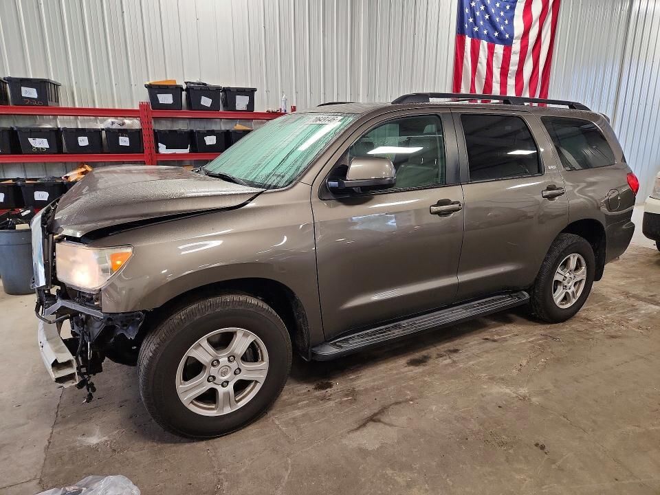 2016 TOYOTA Sequoia