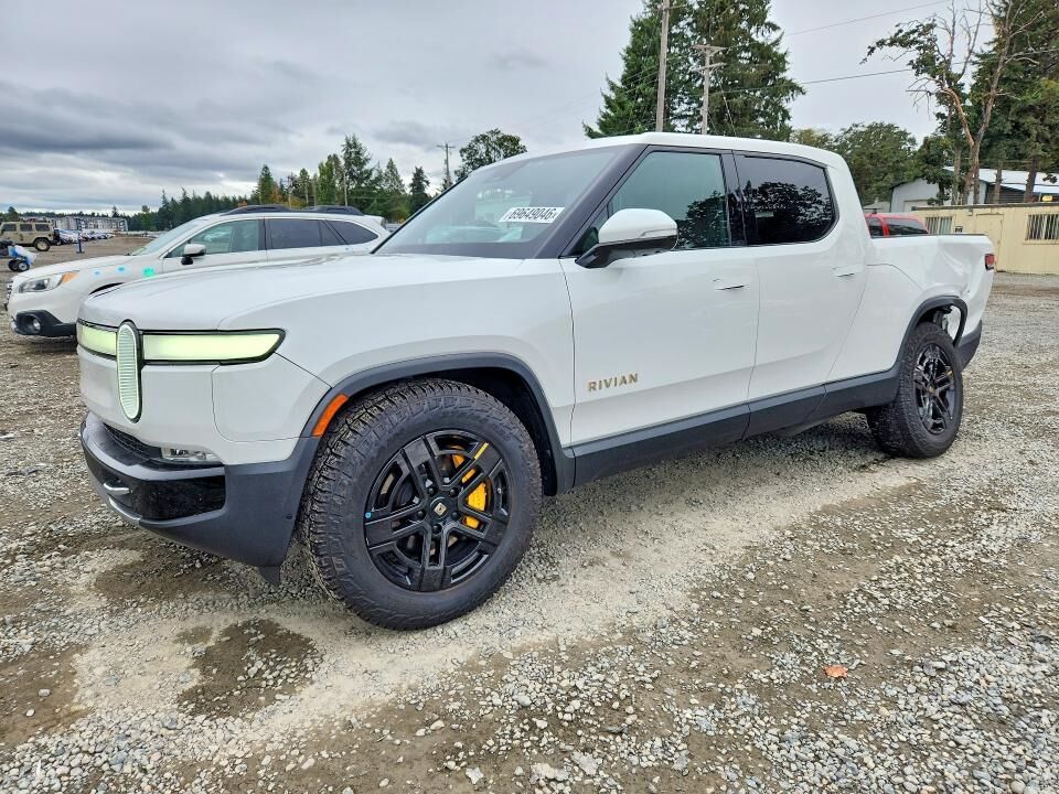 2023 RIVIAN R1T