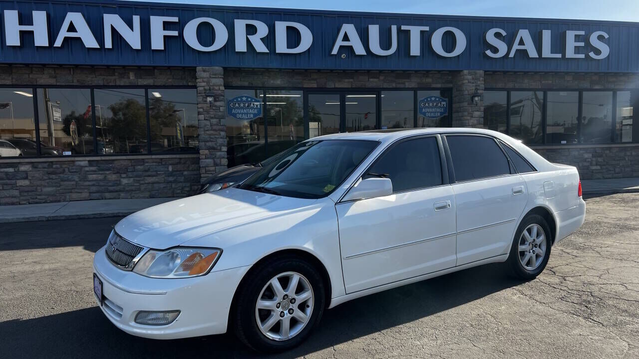 2002 TOYOTA Avalon