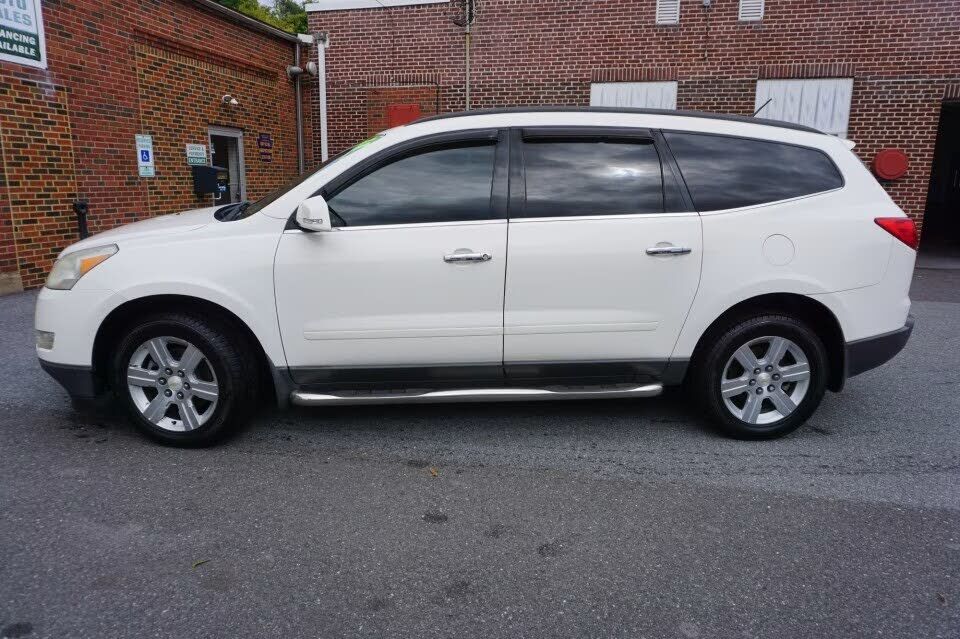 2011 CHEVROLET Traverse