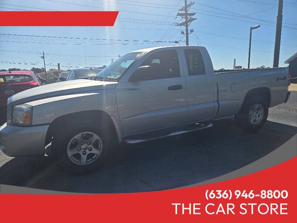 2006 DODGE Dakota
