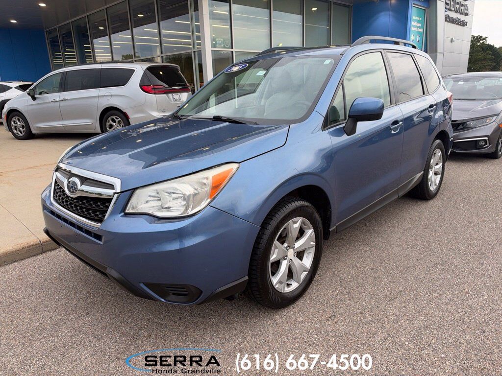 2015 SUBARU Forester