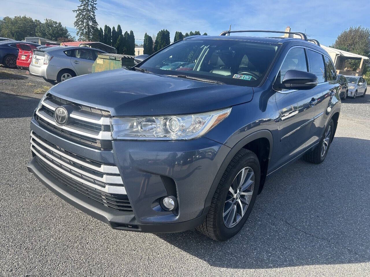 2017 TOYOTA Highlander