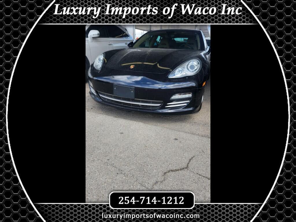 2013 PORSCHE Panamera