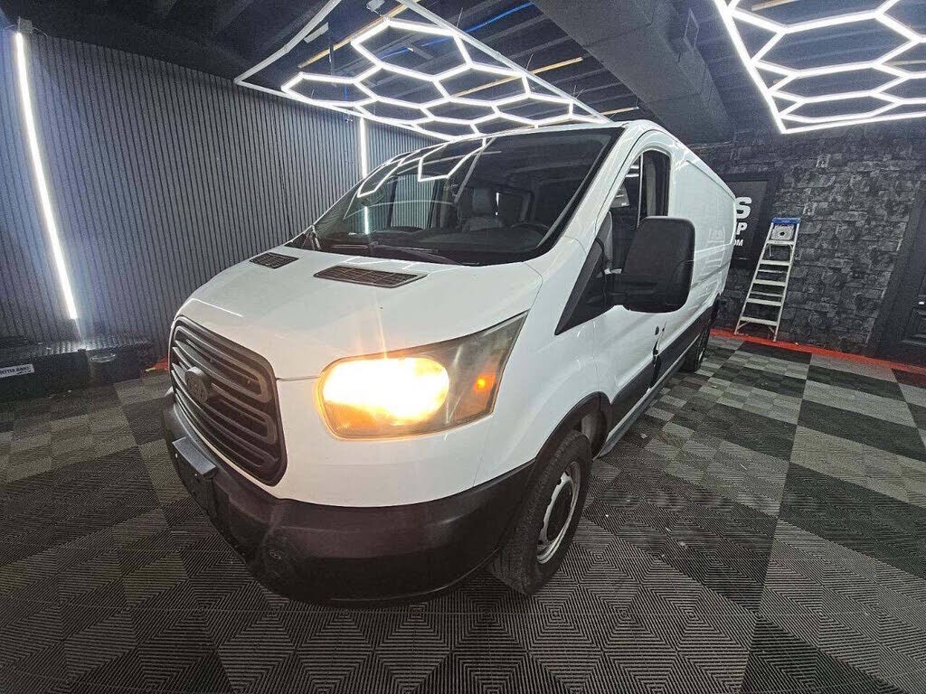 2015 FORD Transit