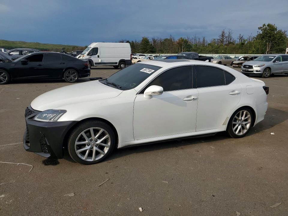 2013 LEXUS IS