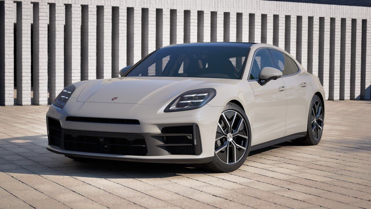 2027 PORSCHE Panamera