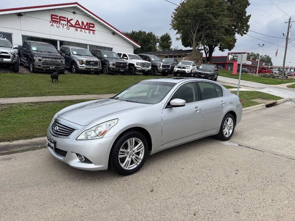 2012 INFINITI G37