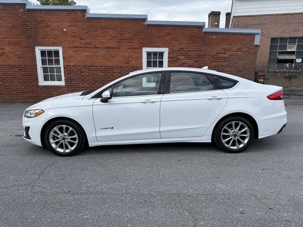 2019 FORD Fusion