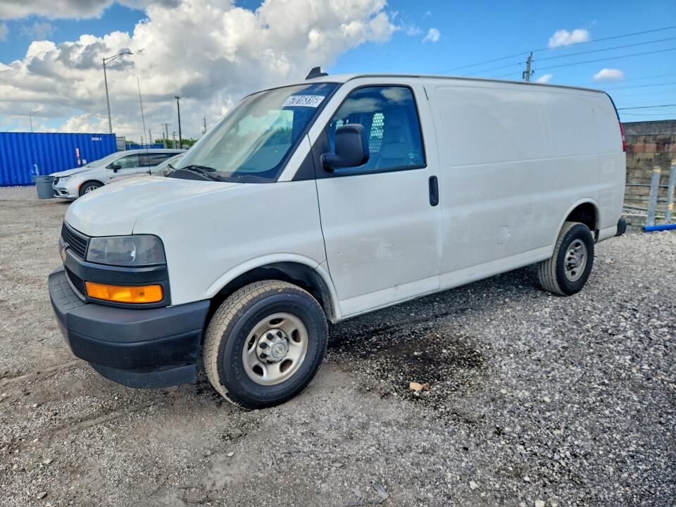 2022 CHEVROLET Express