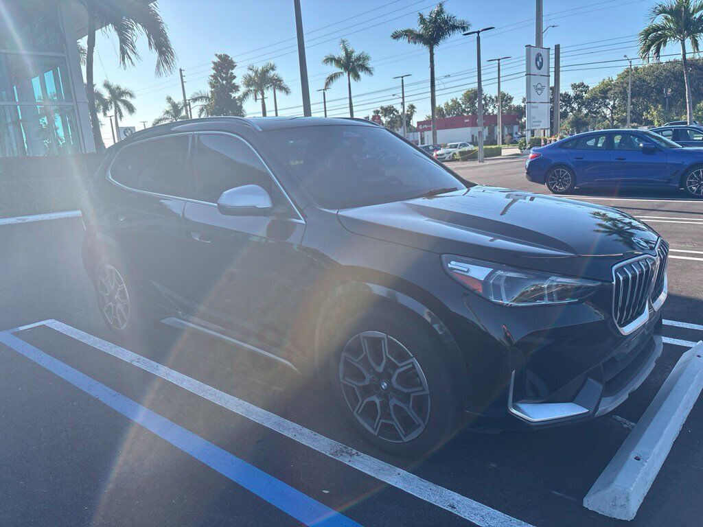 2023 BMW X1