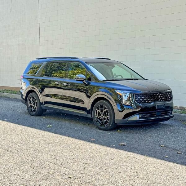 2025 KIA Carnival