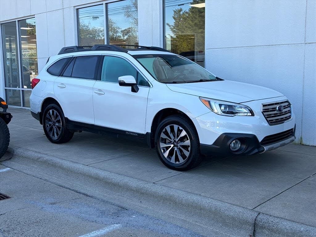 2016 SUBARU Outback