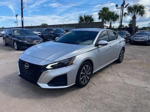 2024 NISSAN Altima