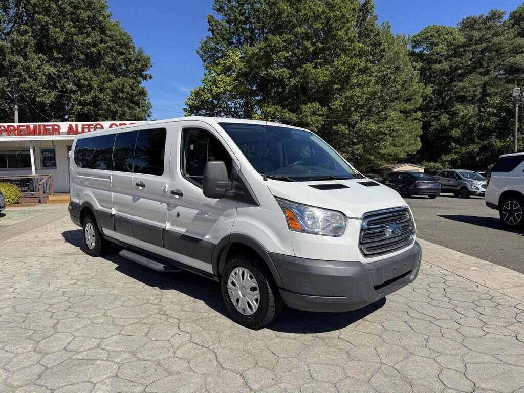 2017 FORD Transit
