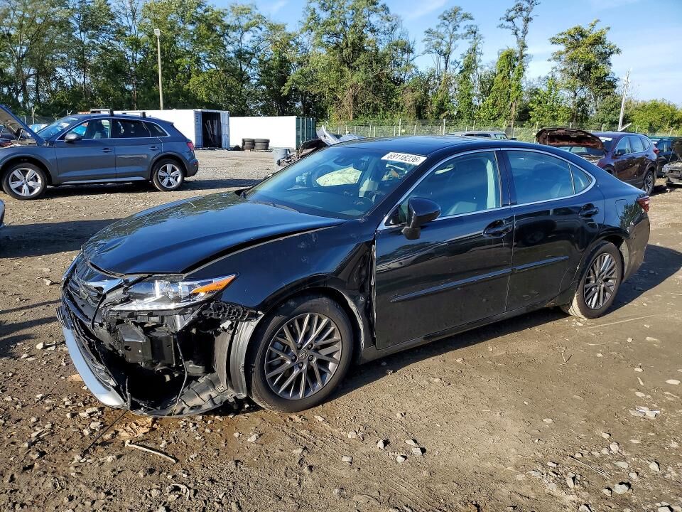 2018 LEXUS ES