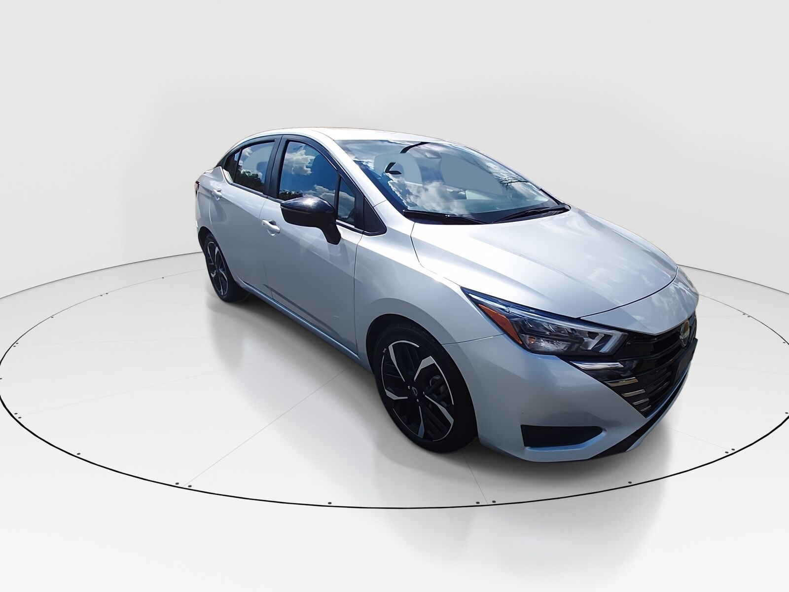 2024 NISSAN Versa
