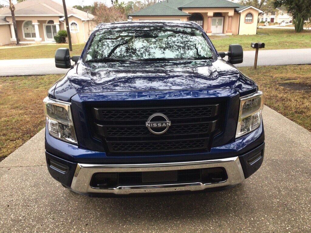 2023 NISSAN Titan