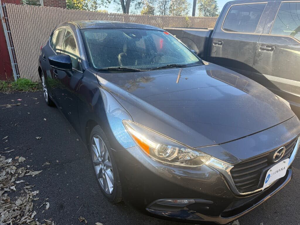 2017 MAZDA Mazda3
