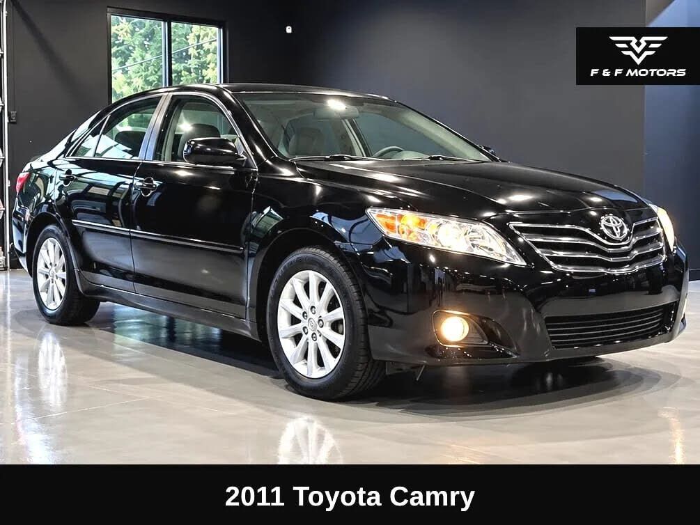2011 TOYOTA Camry