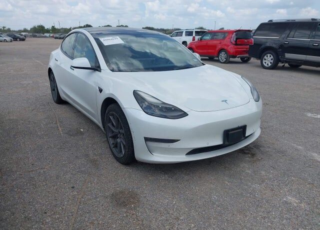 2021 TESLA Model 3