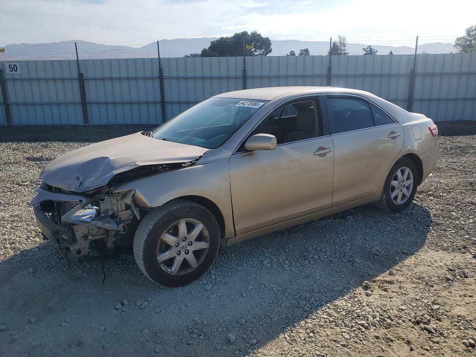2010 TOYOTA Camry