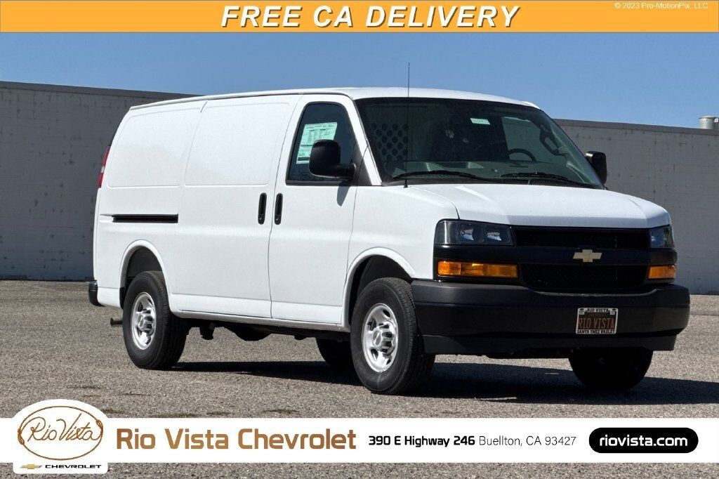 2026 CHEVROLET Express