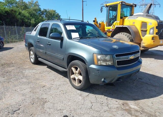 2011 CHEVROLET Avalanche