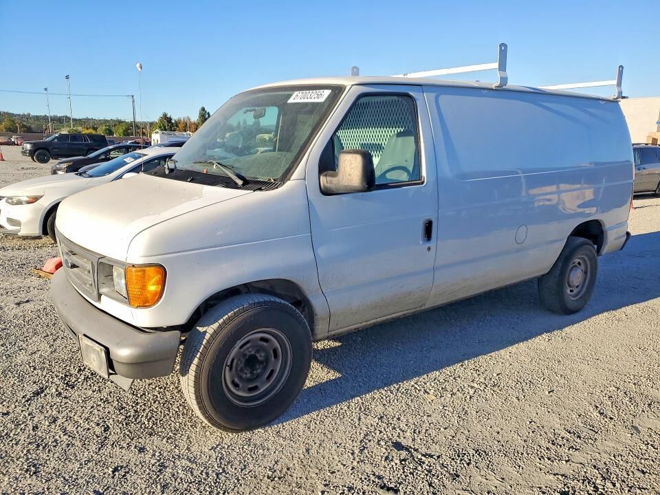 2005 FORD E-150
