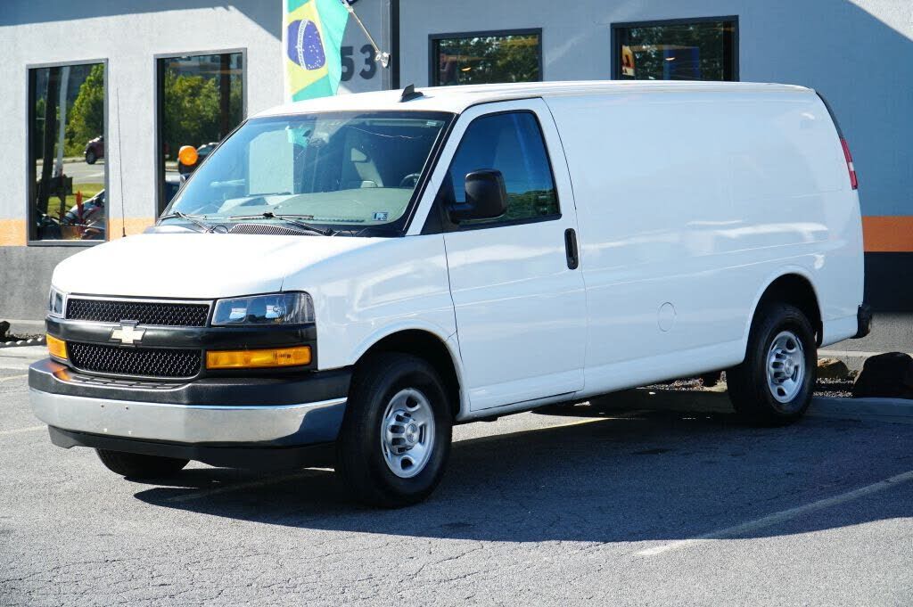 2019 CHEVROLET Express