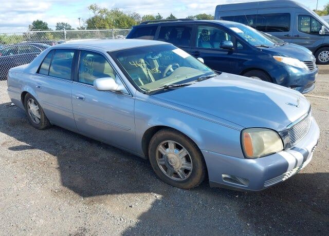 2004 CADILLAC Deville