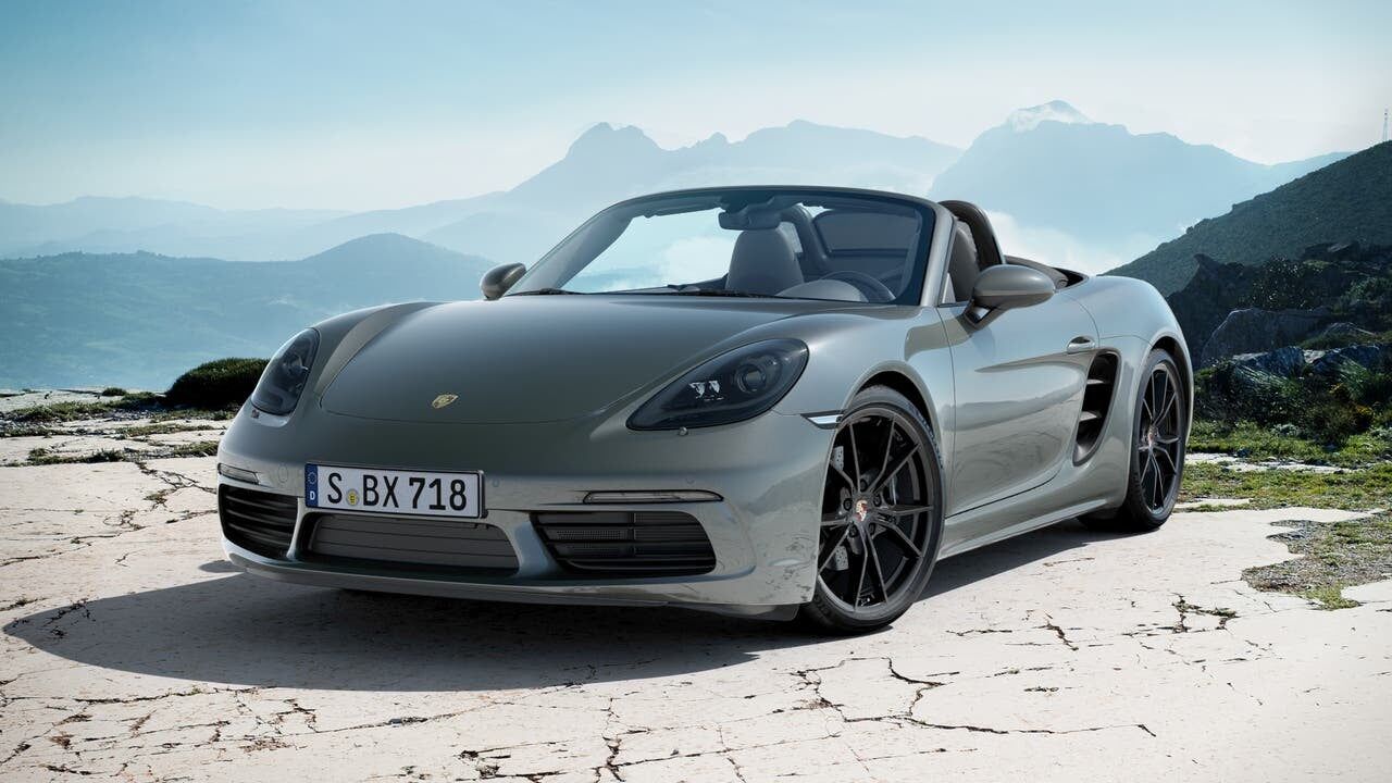 2025 PORSCHE 718