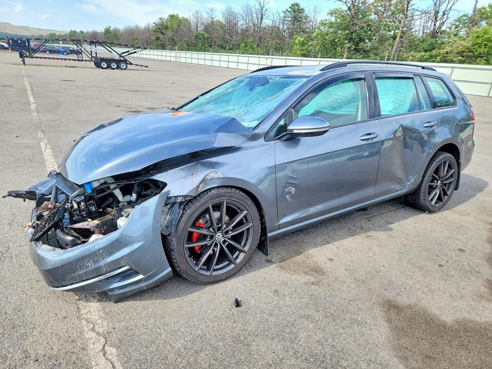 2019 VOLKSWAGEN Golf SportWagen