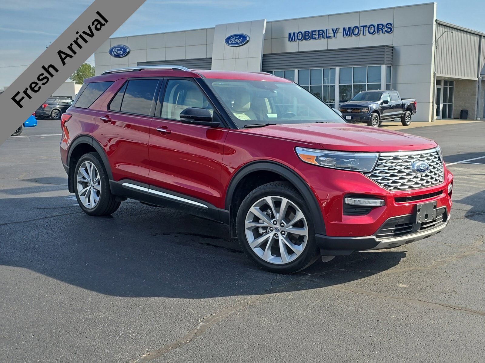 2023 FORD Explorer