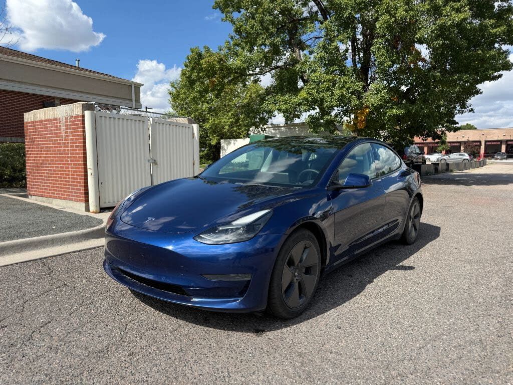 2021 TESLA Model 3
