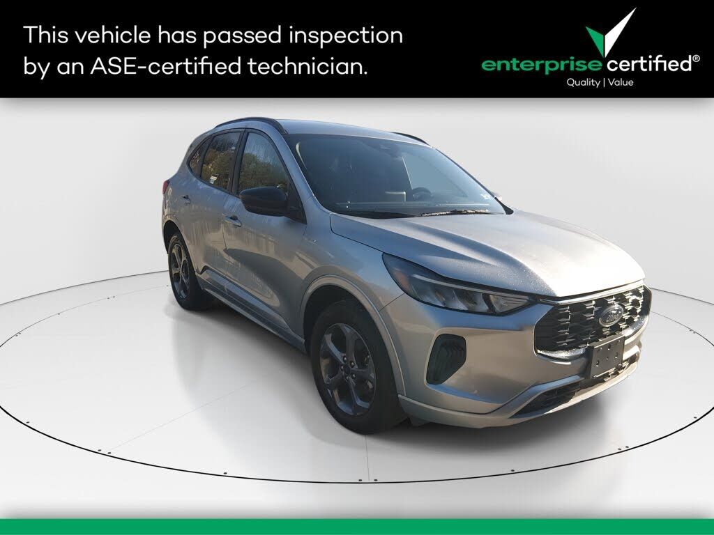2024 FORD Escape