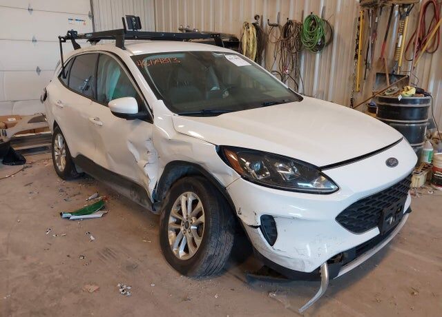 2021 FORD Escape