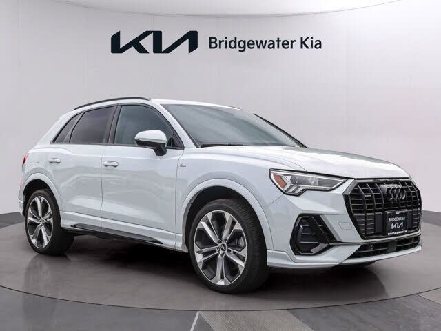2022 AUDI Q3